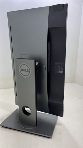 Dell UltraSharp U2417H 24" Full HD 1920 x 1080 60 Hz HDMI, DisplayPort, USB LCD Monitor - Refurbished