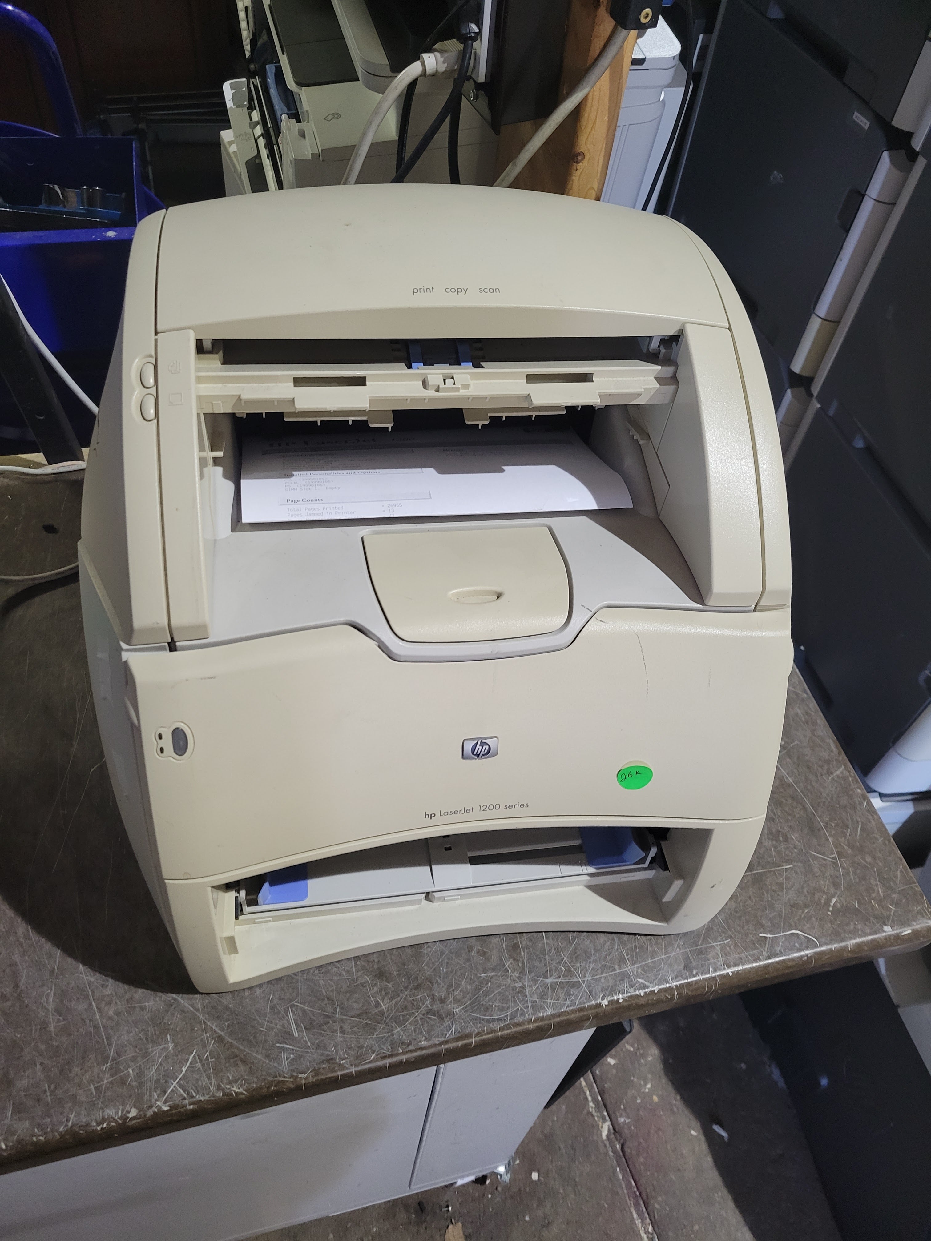 restjes radioactiviteit plotseling HP LaserJet 1200 Workgroup Laser Printer + copy accessory - Refurbishe |  88PRINTERS.COM