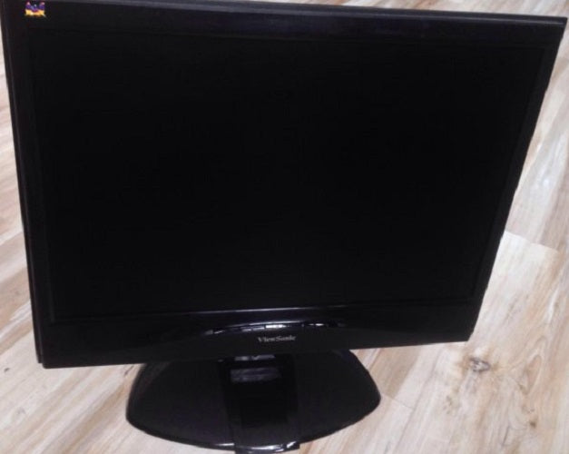 Viewsonic VX1932WM-LED 19 in LED Monitor -  19" - Refurbished